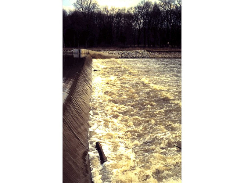 Mannheim Weir, Kitchener, Ontario