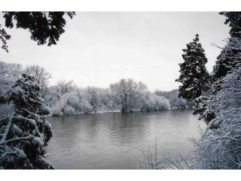 Winter time on the Grand River near Doon, Kitchener, Ontario