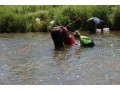 Using a viewfinder to search for relocated mussels